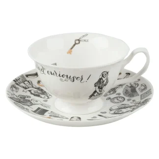 Theekop en schotel - Victoria & Albert - Alice in Wonderland